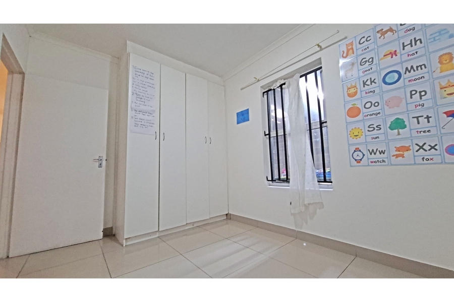 2 Bedroom Property for Sale in Broadlands Village Western Cape